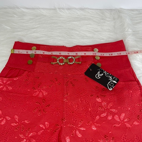 red Shorts - Picture 3 of 5